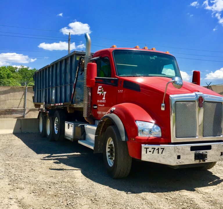 Rolloff truck and containers Clarksburg, Capitol Heights & Manassas